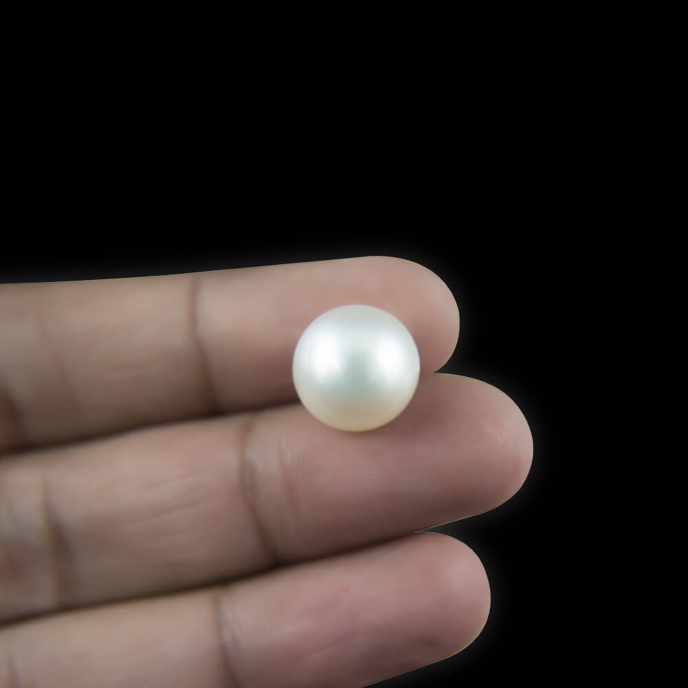 South Sea Pearl - 6.40 Carat