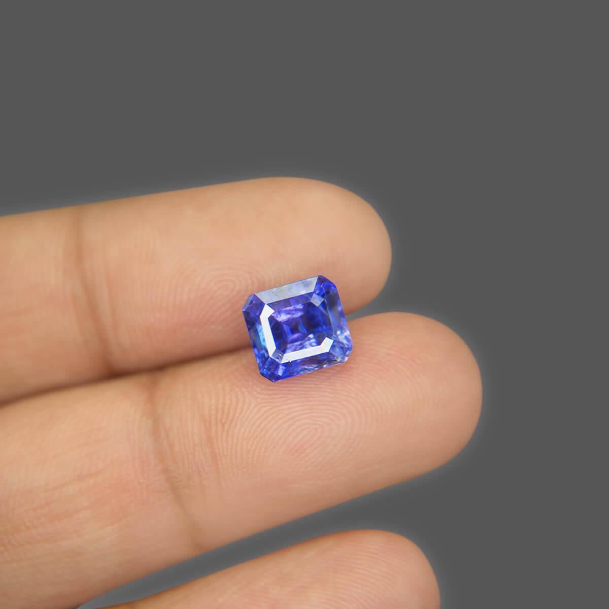 Tanzanite - 3.56 Carat
