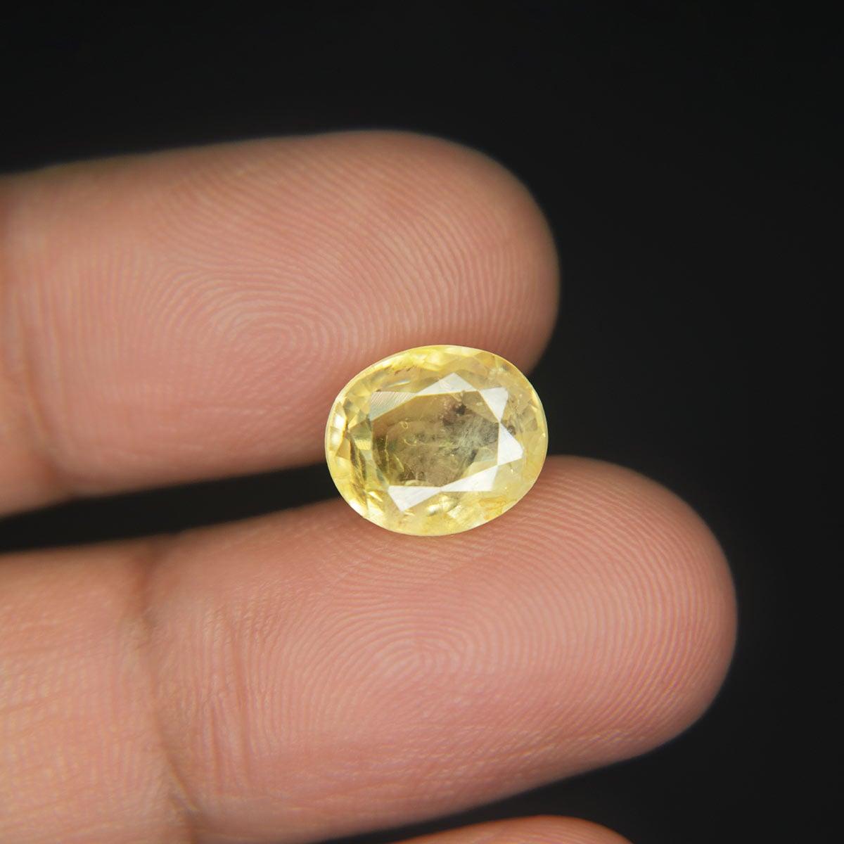 Yellow Sapphire - 5.98 Carat