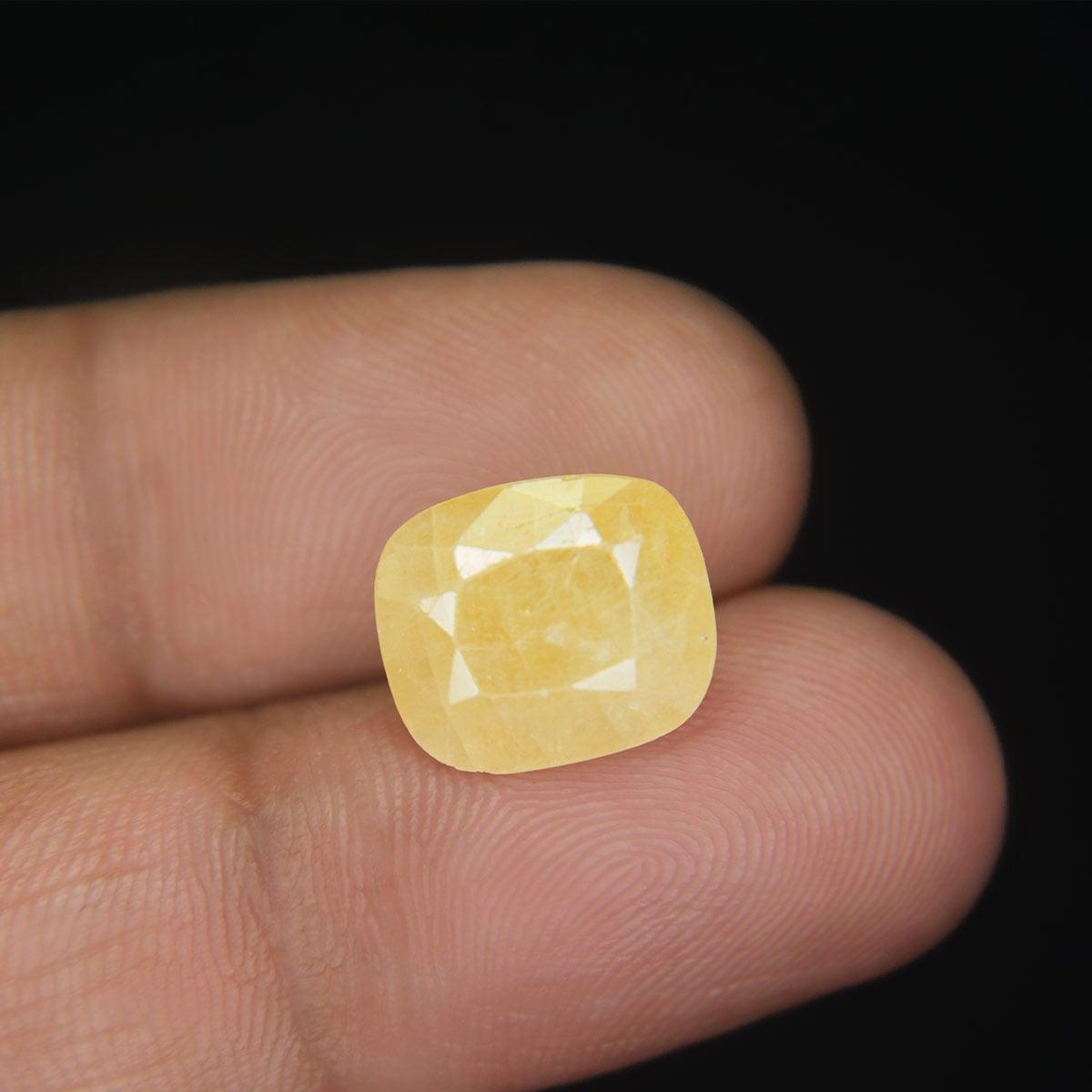 Yellow Sapphire - 7.57 Carat