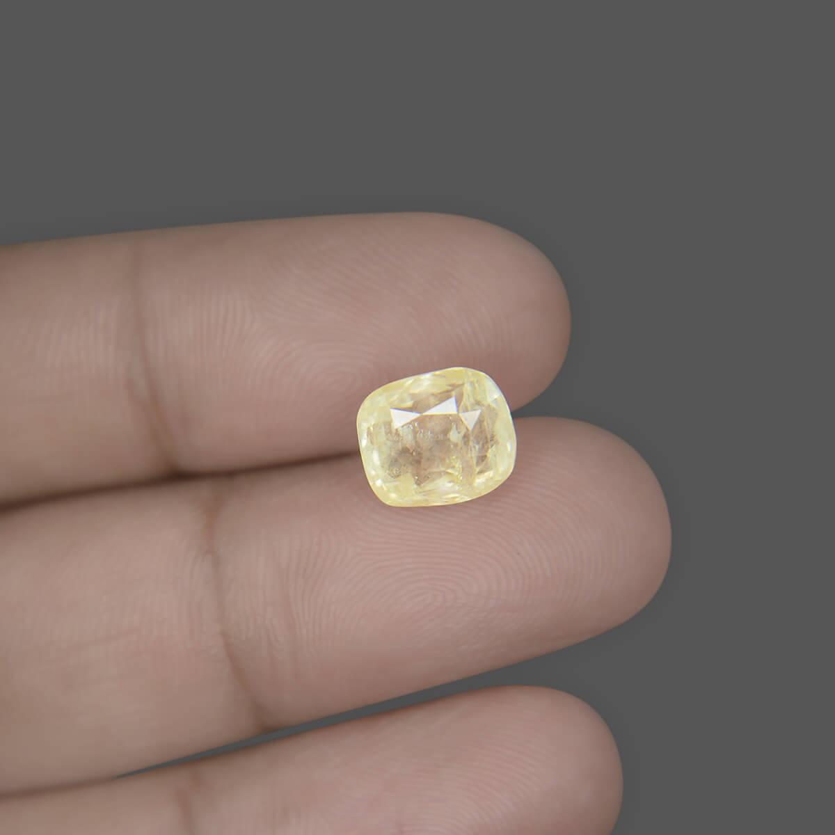 Yellow Sapphire - 6.32 Carat