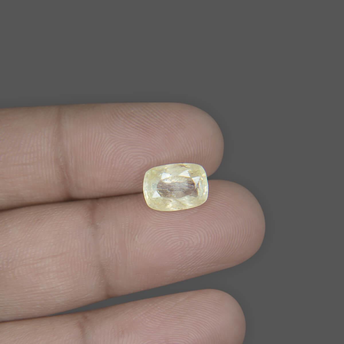 Yellow Sapphire - 5.09 Carat