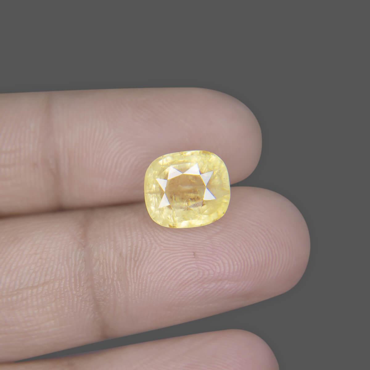 Yellow Sapphire - 7.29 Carat