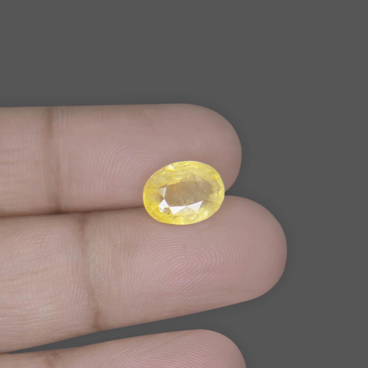 Yellow Sapphire - 6.08 Carat