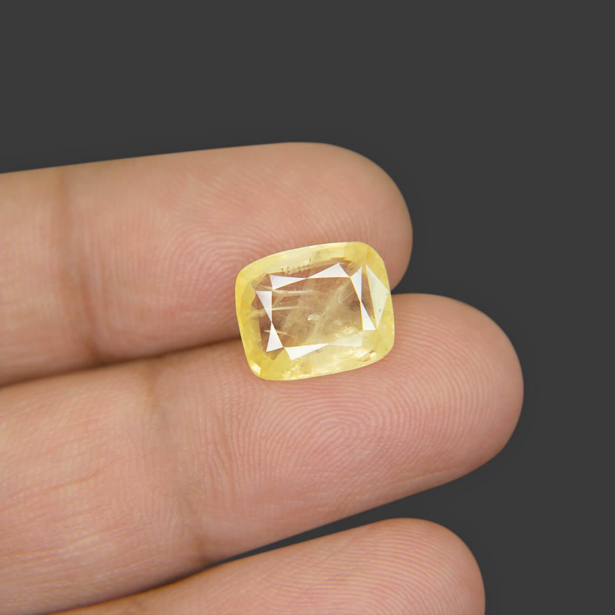 Yellow Sapphire - 7.21 Carat