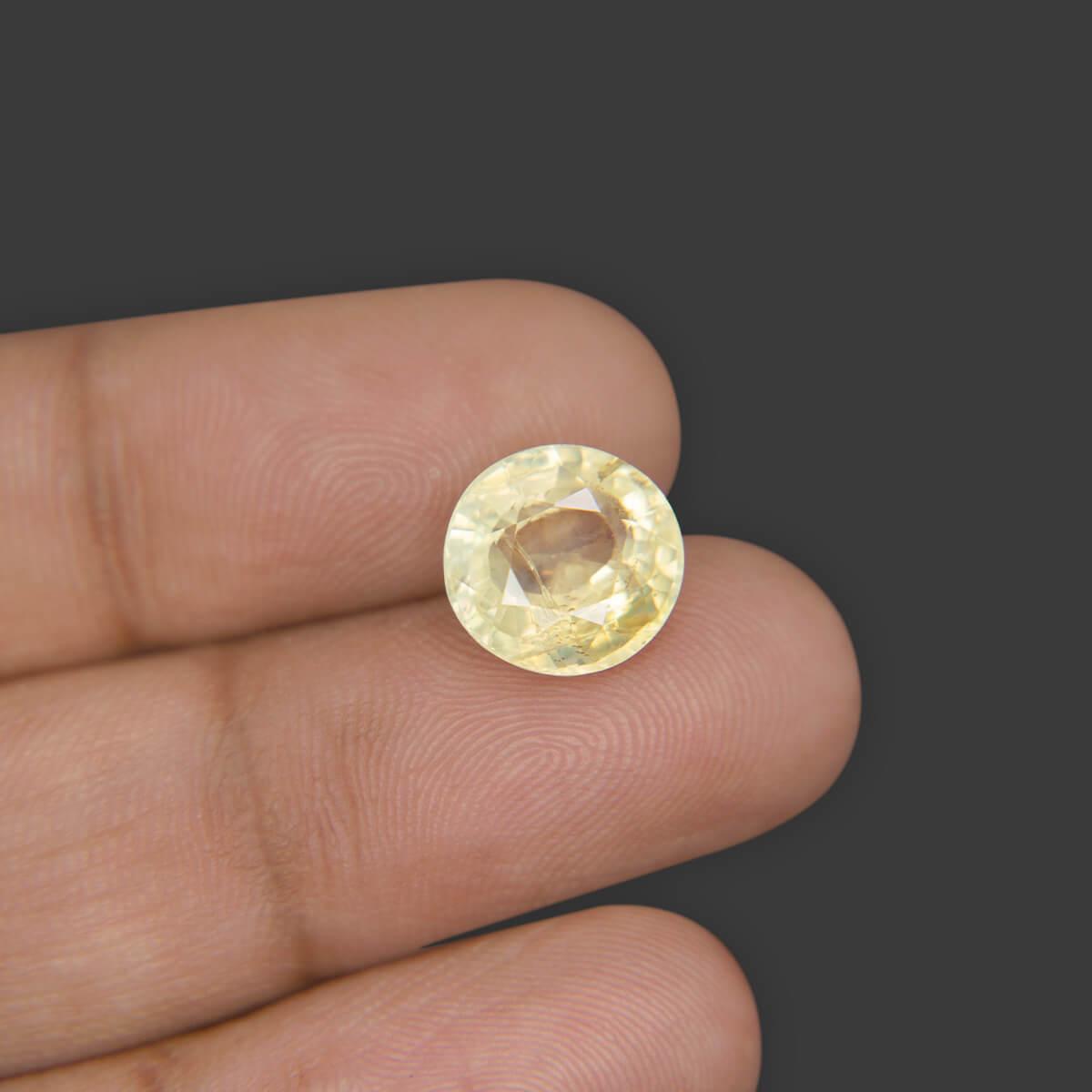 Yellow Sapphire - 6.25 Carat