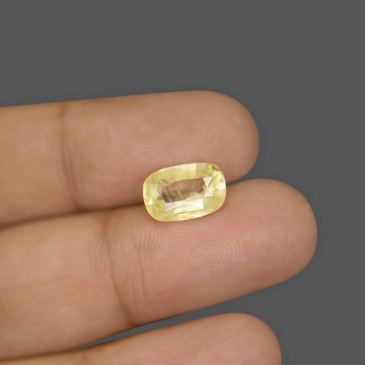 Yellow Sapphire - 4.99 Carat