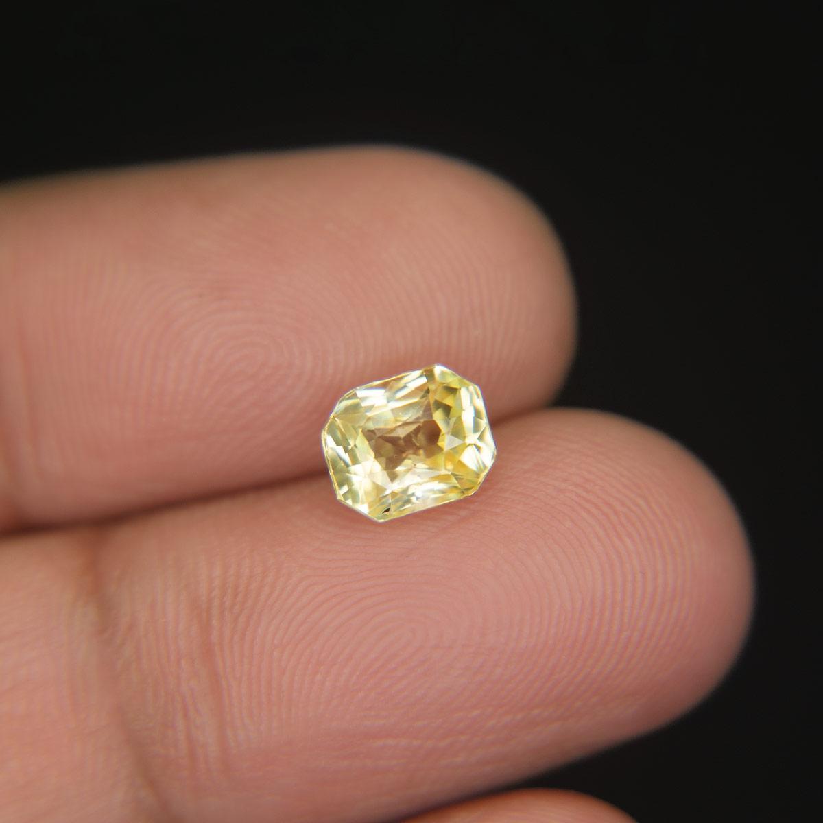 Yellow Sapphire - 2.16 Carat