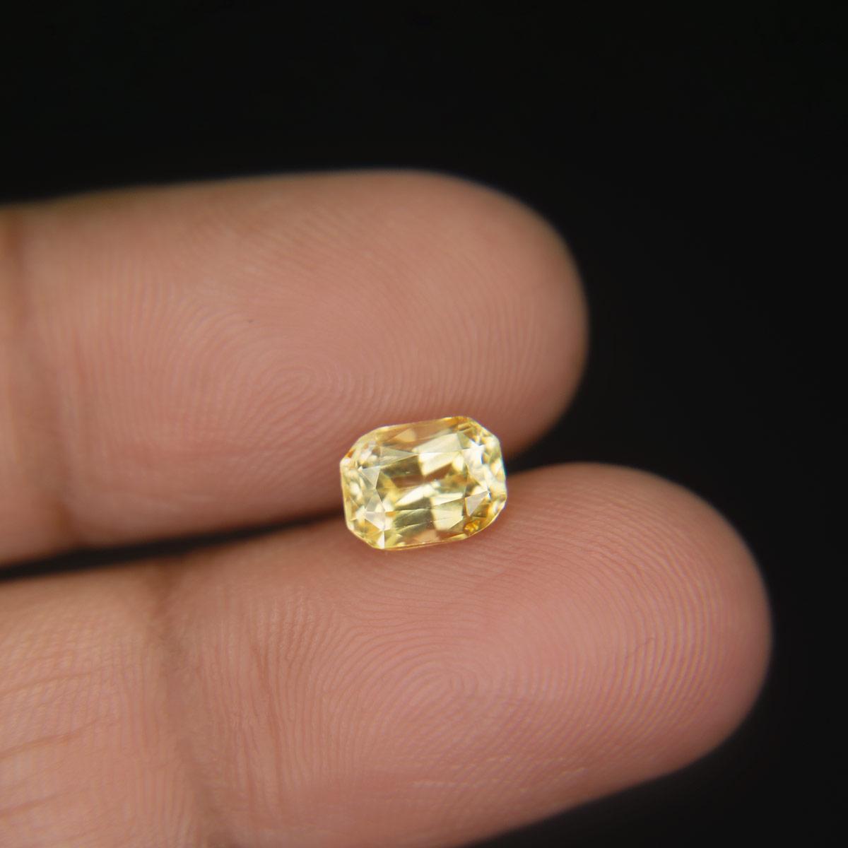 Yellow Sapphire - 2.13 Carat
